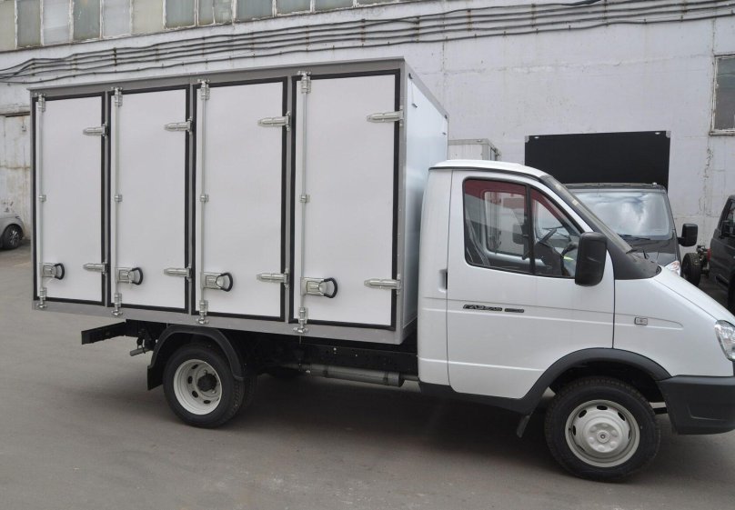 Газель Некст хлебный фургон 128 лотков