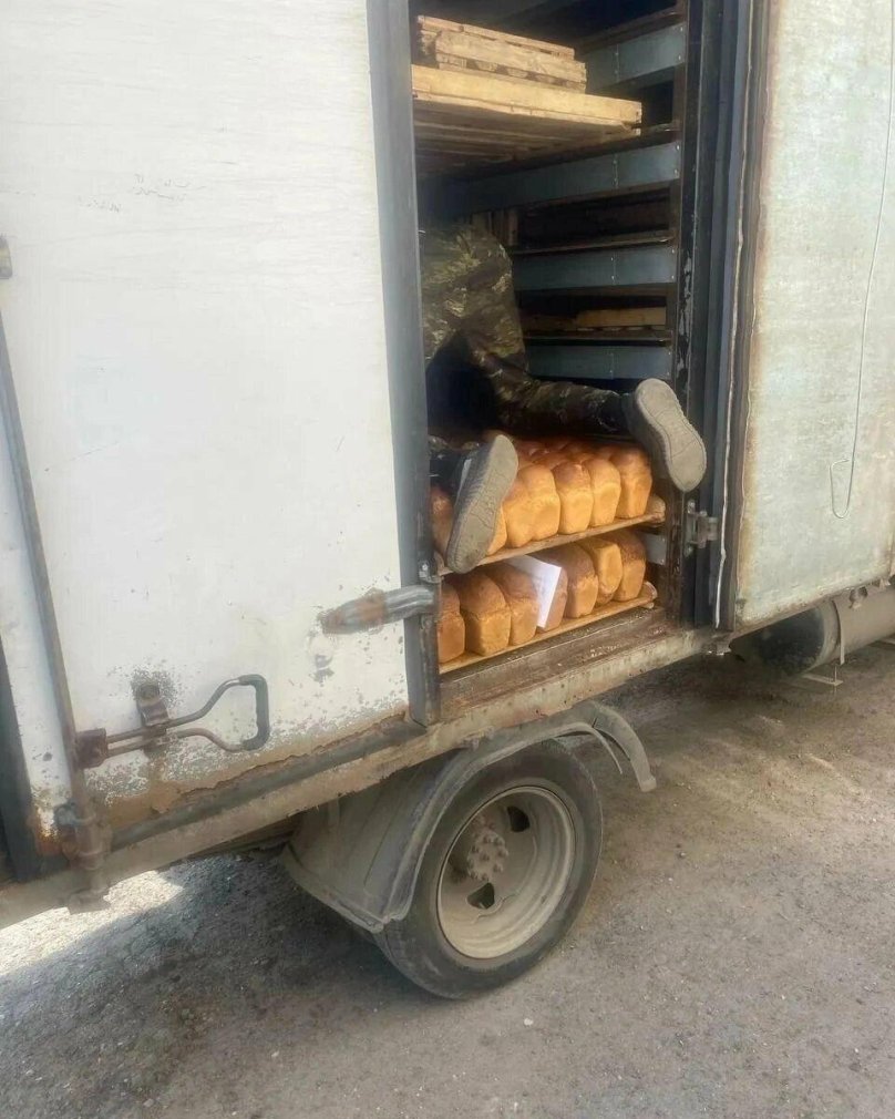 Машина для перевозки хлеба
