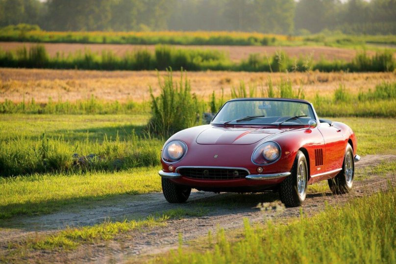 Ferrari 275 GTS/4 N.A.R.T Spyder