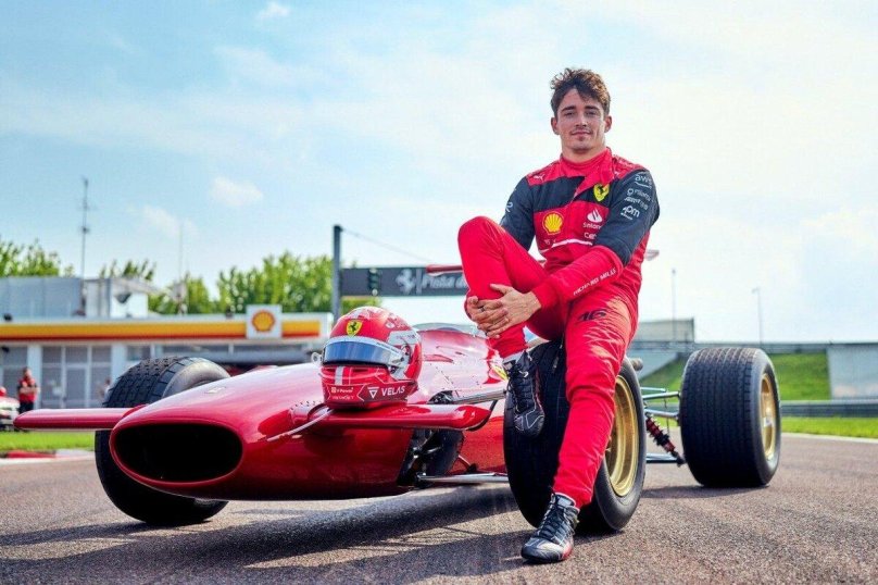 Феррари Шарль Леклер 2022