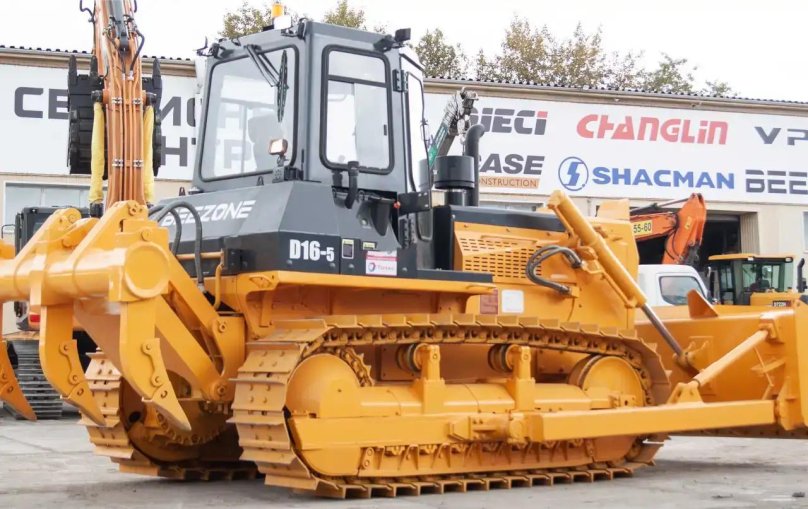 Бульдозер Beezone d32