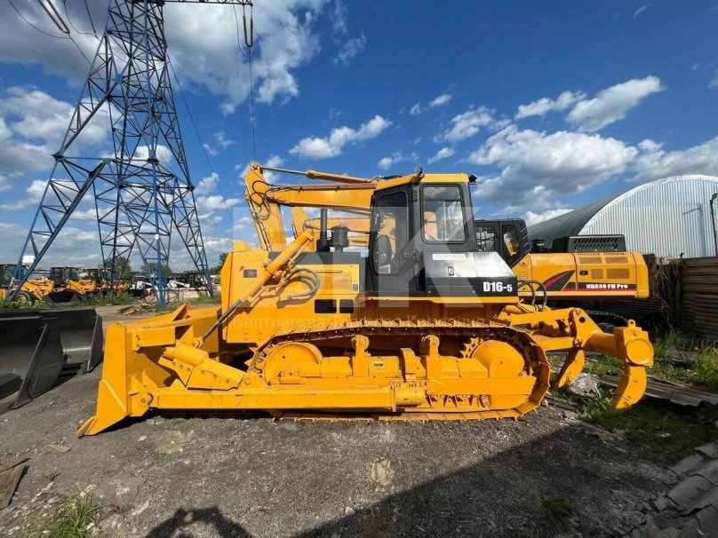 Бульдозер Beezone d16