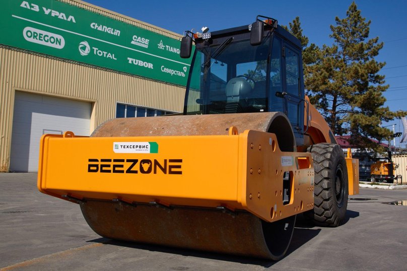 Бульдозер d16-5 Beezone