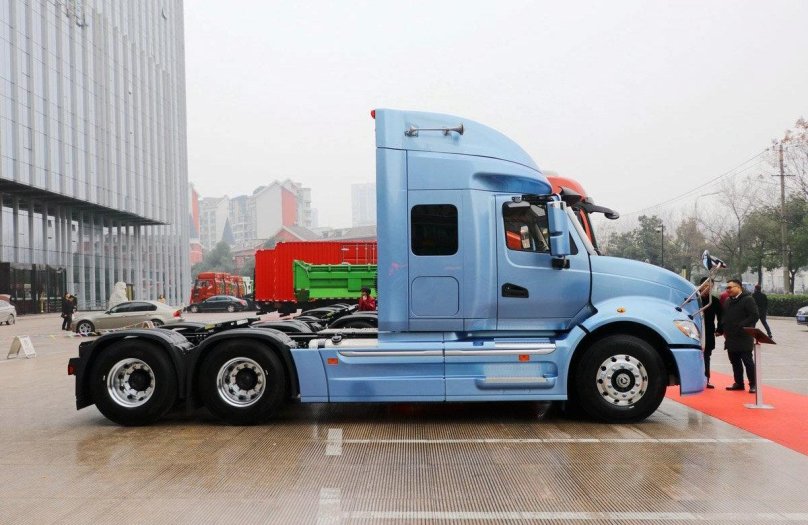 Джак тягач седельный