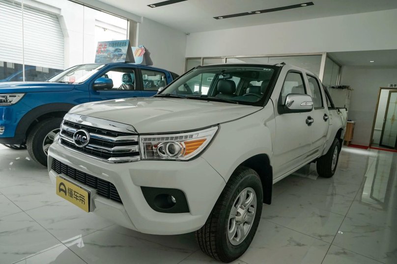 Китайские Грузовики JAC v7