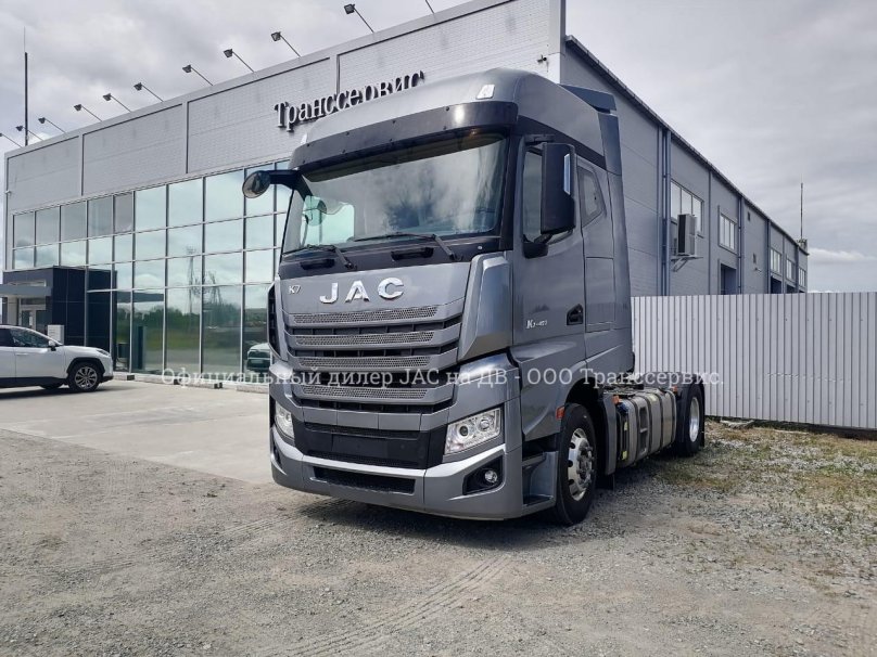 Тягач JAC k7