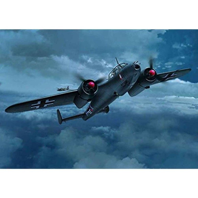 Сборная модель Revell Dornier do 17 z-10 "Kauz" (03933) 1:72