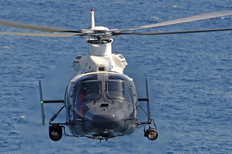 Вертолет типа as565 Panther.