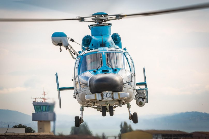 Вертолет типа as565 Panther.