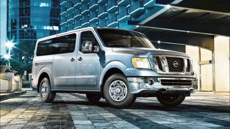 Nissan nv3500 2018