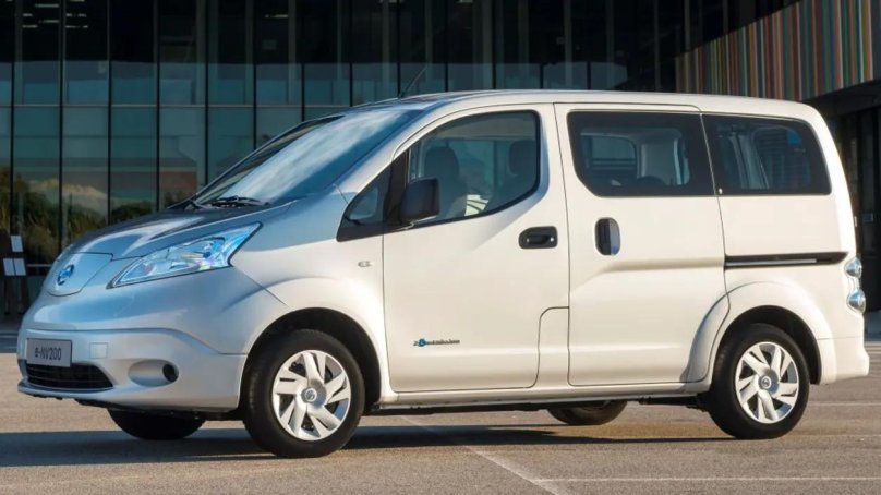 Nissan nv200