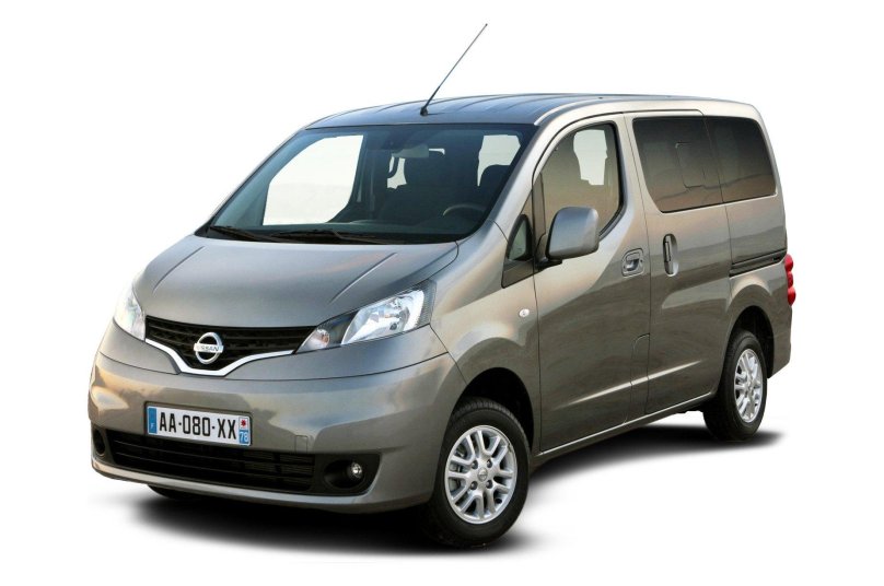 Ниссан нв 200