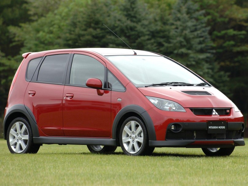 Mitsubishi Colt z30