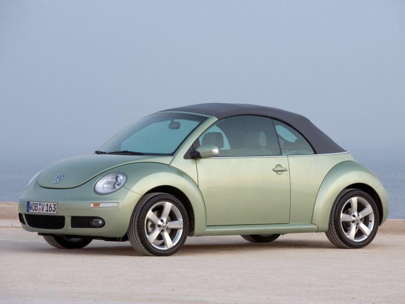 Volkswagen New Beetle 2005