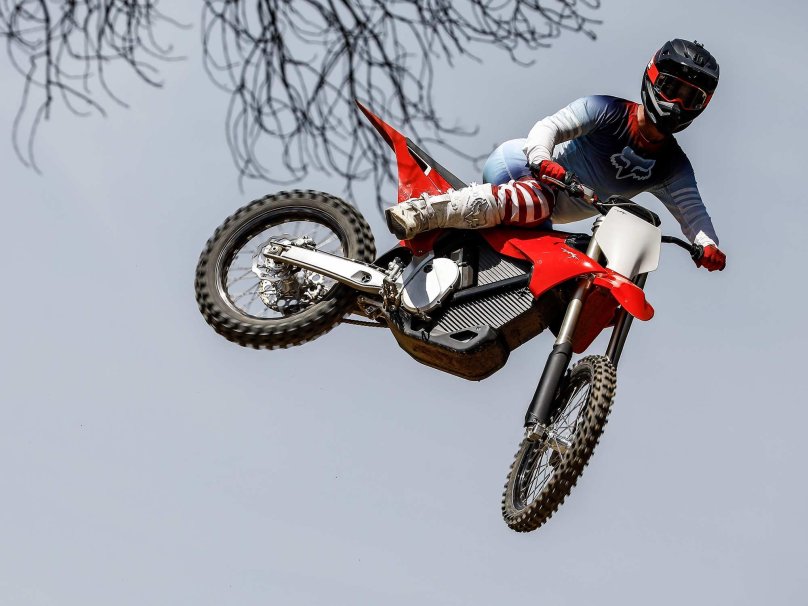 Stark Varg электромотоцикл