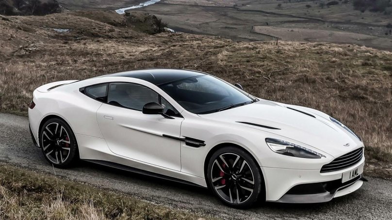 Астон Мартин Вэнкуиш