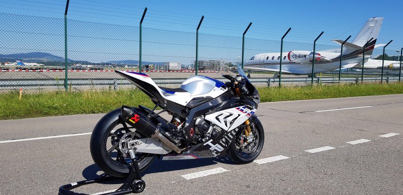 BMW hp4 Race 2021