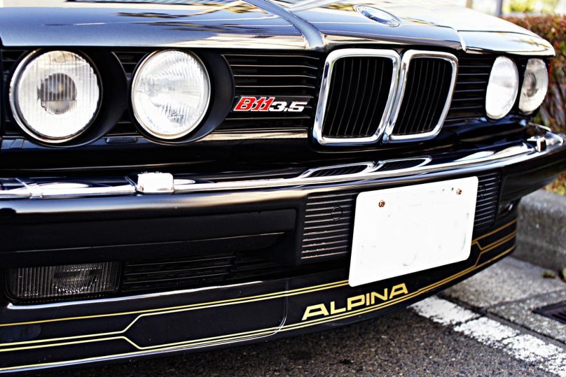 BMW 7 e32 Alpina