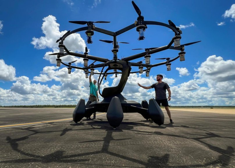 Дрон самолет