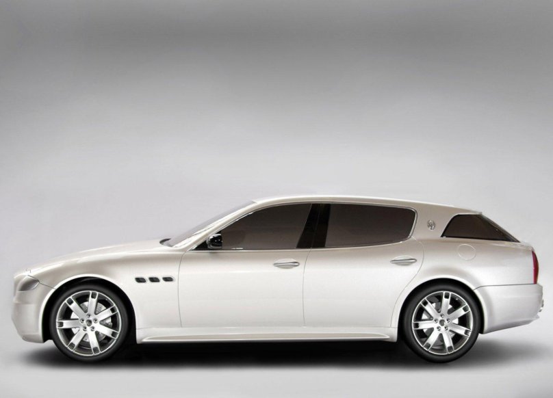 Мазерати Кватропорте универсал