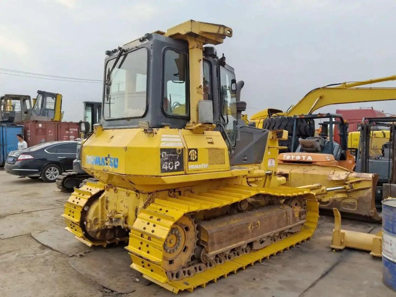 Мини бульдозер Комацу