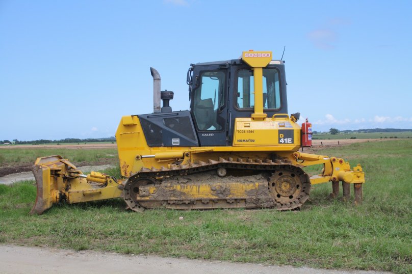 Komatsu d41e-6