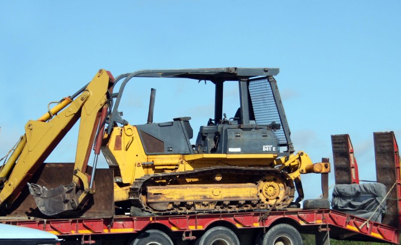 Комацу д 41 е