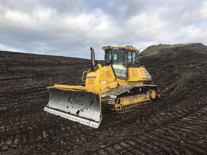 Komatsu 375 бульдозер