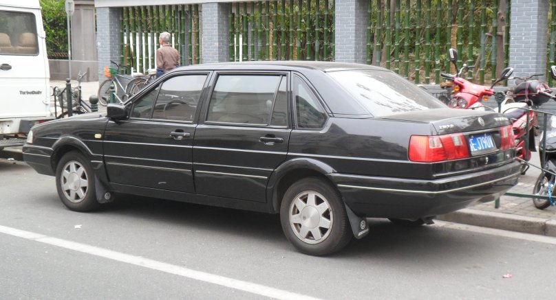 Volkswagen Santana 2000