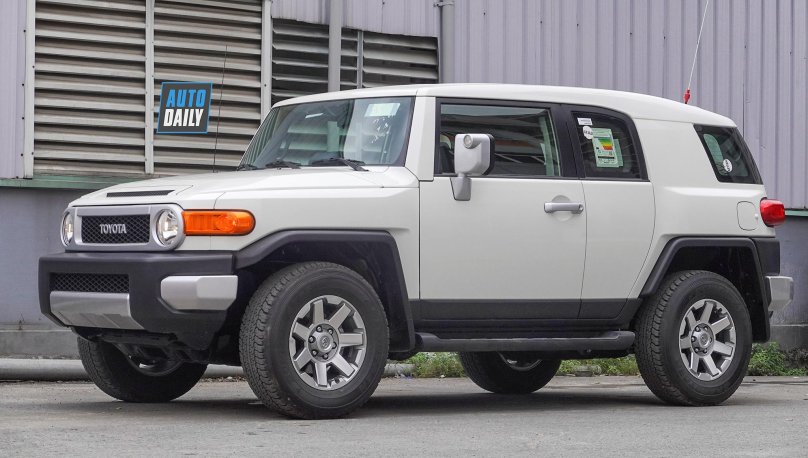 Тойота FJ Cruiser 2020