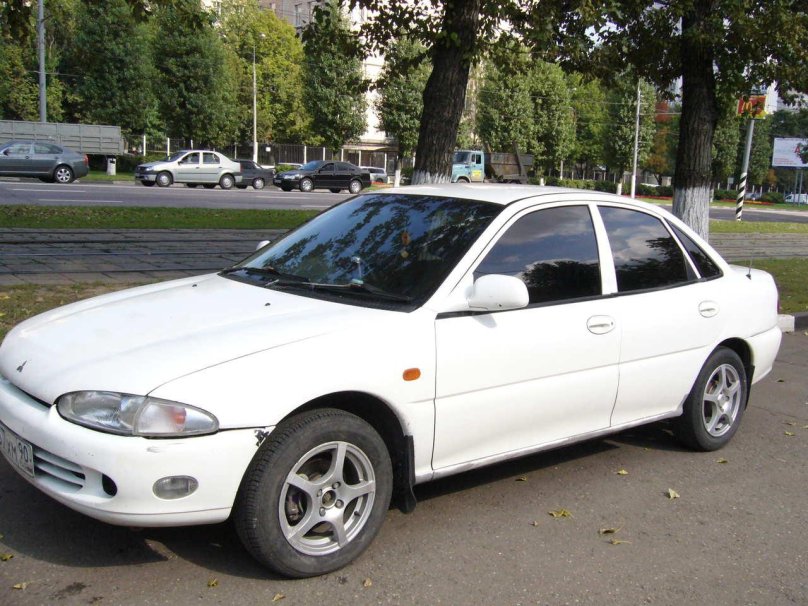 Мицубиси Мираж 1993