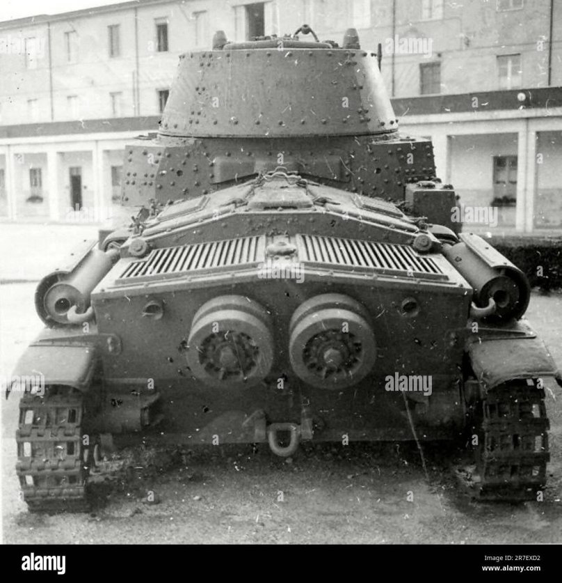 Итальянский танк m15/42