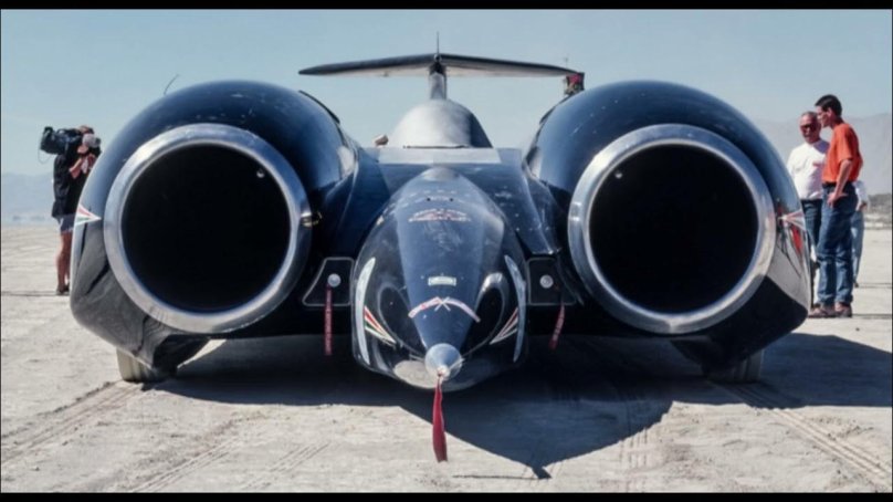 Реактивный автомобиль Thrust SSC