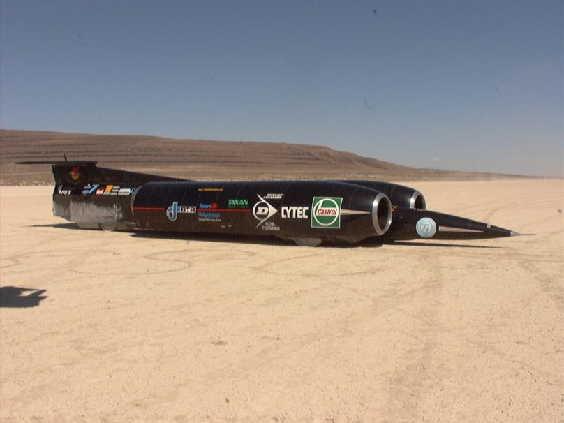 Thrust SSC 1228