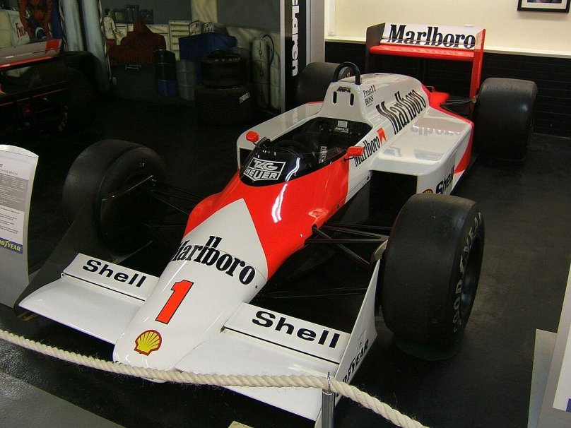 MCLAREN mp4/3