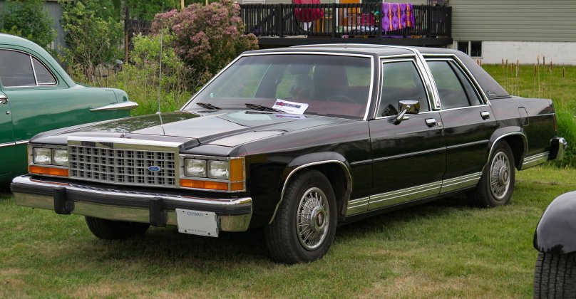 Ford Ltd Crown Victoria 1987