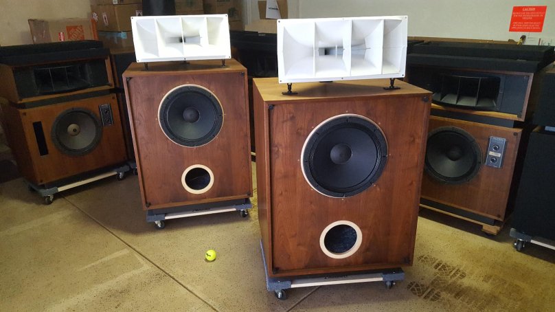 Altec Lansing m812air