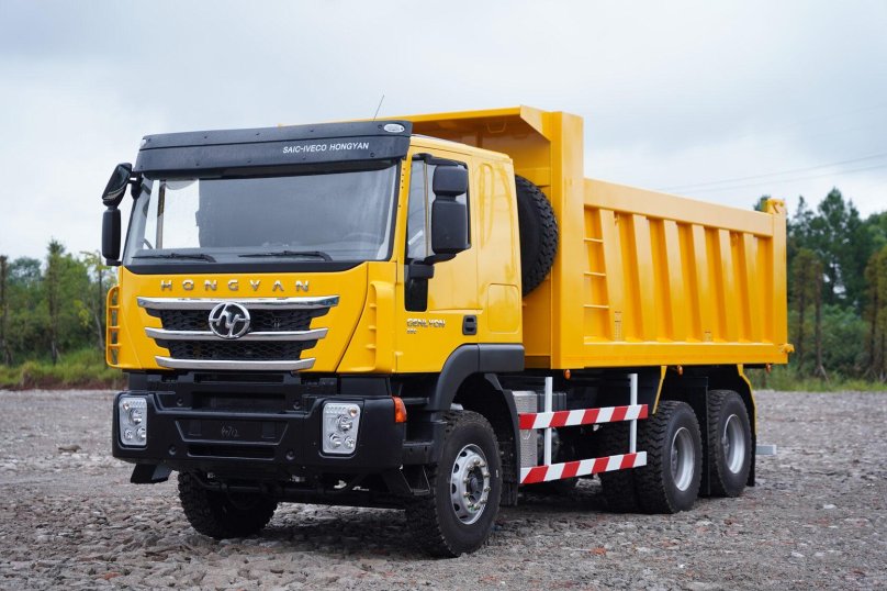Самосвал Hongyan SAIC-Iveco 8х4