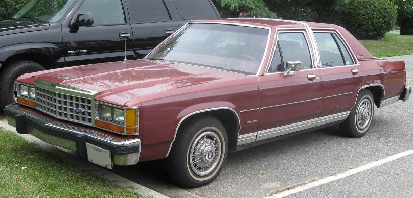 Ford Ltd Crown Victoria 1990