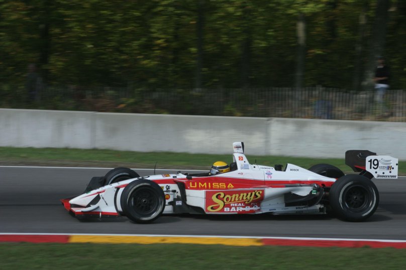 Minicar Champion circuit Racing