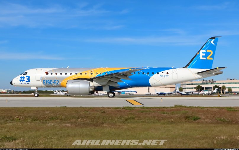 Embraer e190