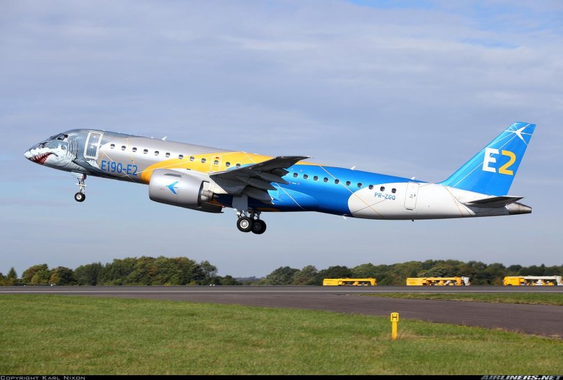 Эмбраер e190-e2