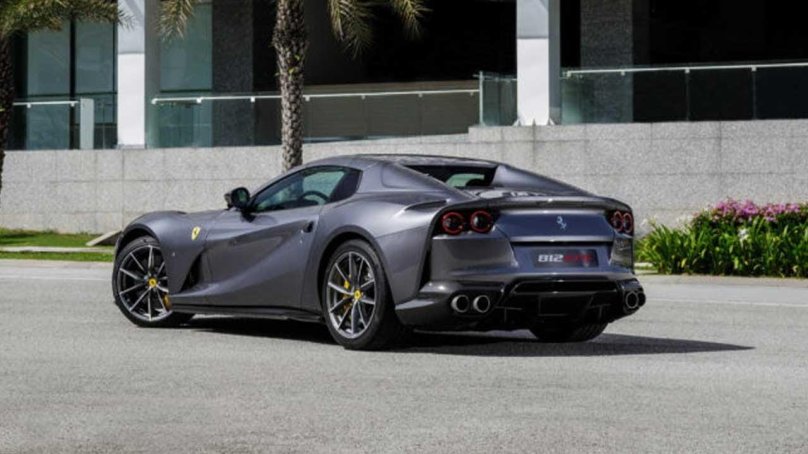 2020 Ferrari 812 GTS