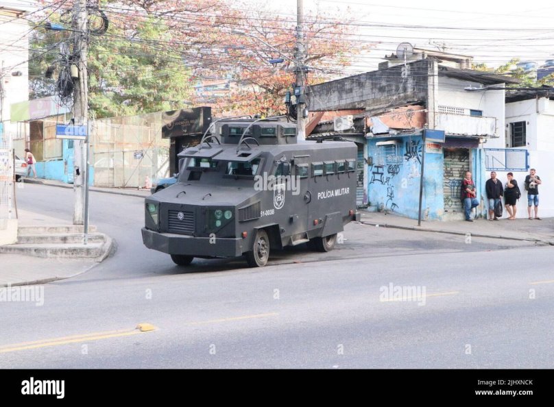 Рио де Жанейро фавелы полиция