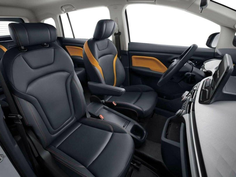 FAW Bestune Nat 2021