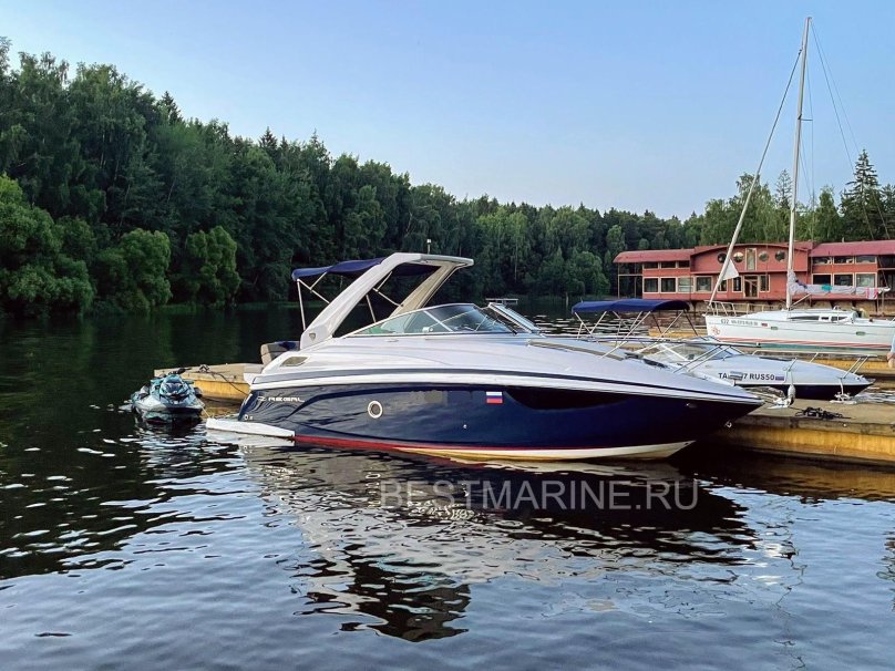 Катер Регал 28 экспресс