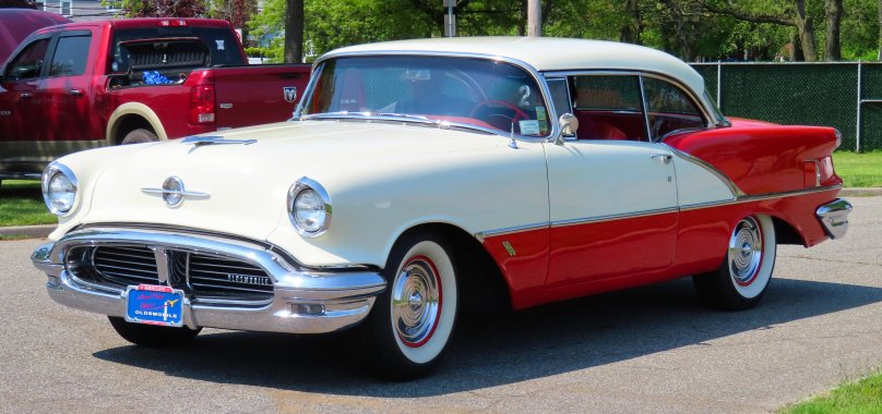 Oldsmobile 1956