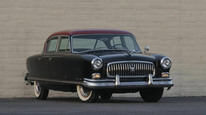 Нэш Амбассадор автомобиль