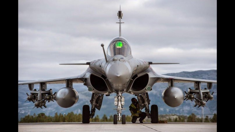 Французский истребитель Rafale