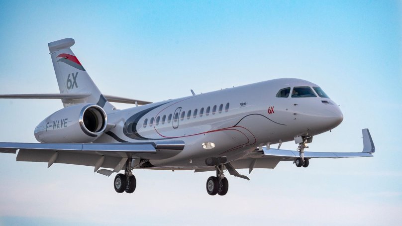 Dassault Falcon 10 самолет